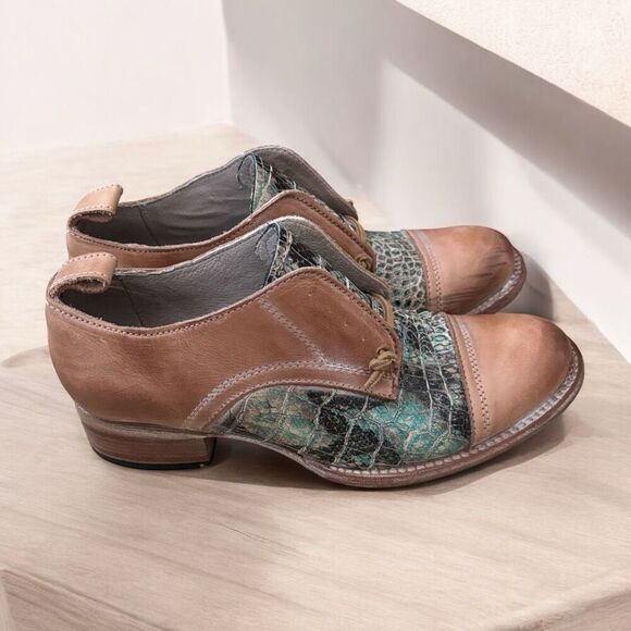 Freebird by Steven Shoes - Freebird by Steven Mabel Oxfords Womens Size 7 Turquoise Multi Tan Leather